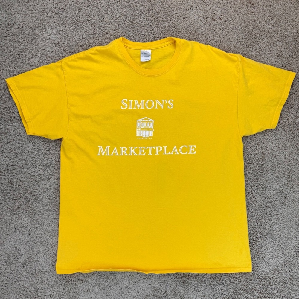 Simon's Marketplace Graphic T-Shirt Mens L Yellow Chester CT Short Sleeve Gildan
